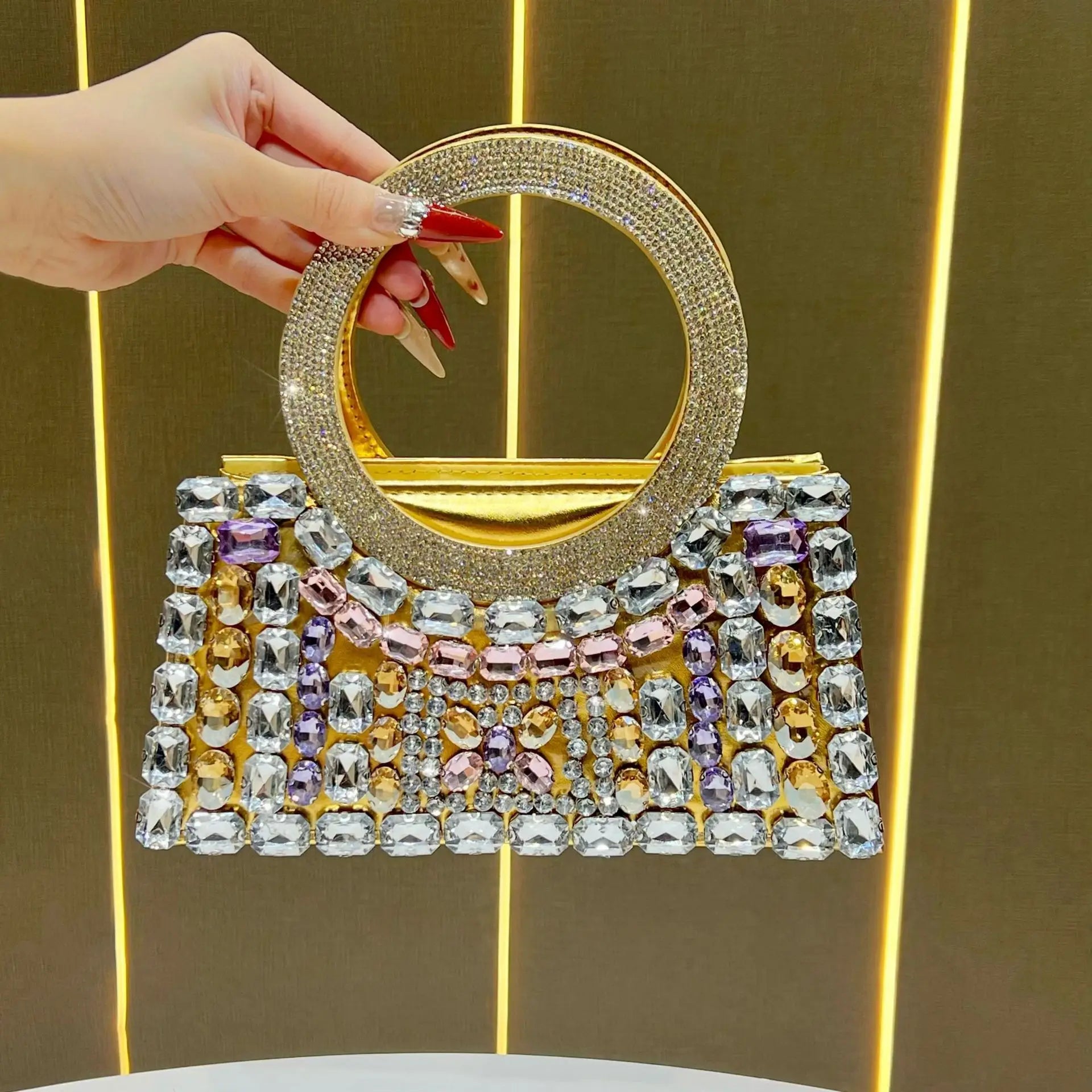 New fashion dinner bag, high-end women's handbag, full diamond messenger women's bag, light luxury temperament chain bag