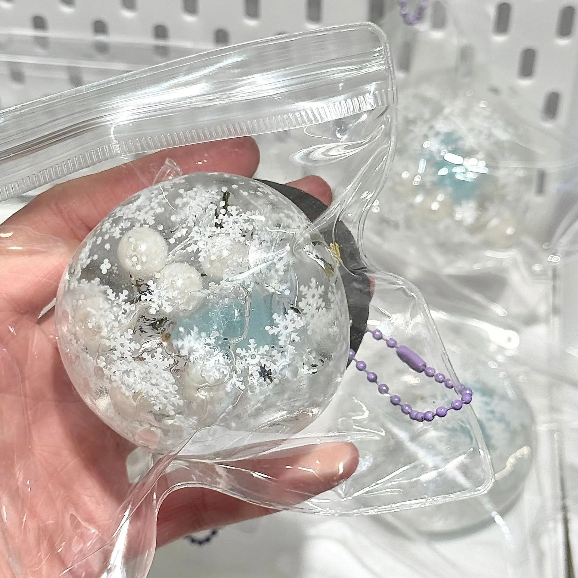 Winter Snow Maltose Ball Soft Squishy Fidget Sensory Toy for ADHD Autism Slow Rebound Squeeze Toy for Adults Christmas Gift