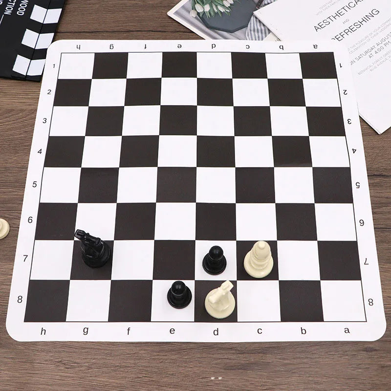 Foldable International Chess Board - 34cm/13.39inch 43cm/16.93inch Leather Fleece Game Chess QLYX01