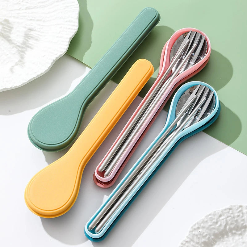 New Four Piece Cutlery Set With Box Stainless Steel Korean Cutlery Spoon Fork Chopsticks Spoon Shape Box Cutlery Travelling
