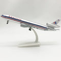 20cm Model American Airlines MD-11 Diecast Alloy Airplane Airways Aircraft With Stand Landing Geer Collection Display Gifts Fan