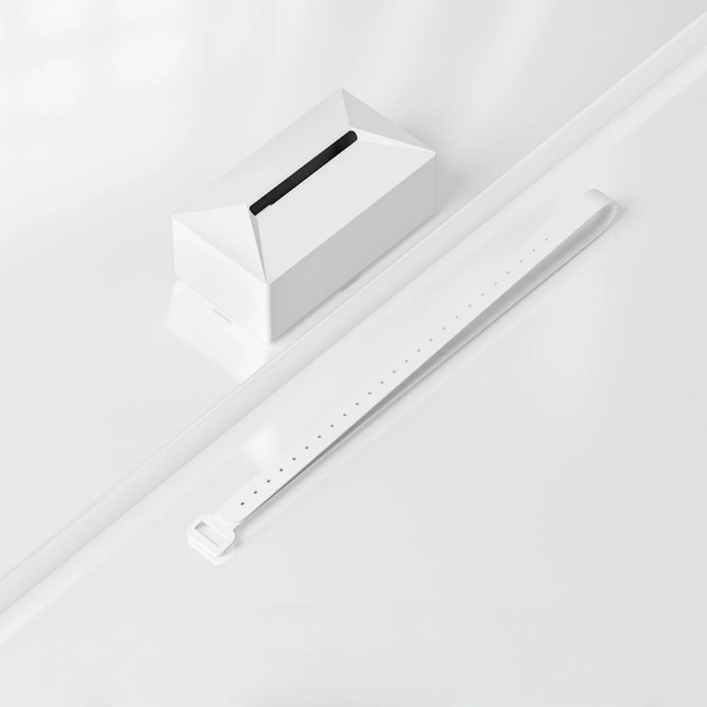 Silicone Car Tissue Box For Tesla Model Y 3 X S Seat Back HangingTissue Holder Box With Fix Strap Auto Interior Accessories