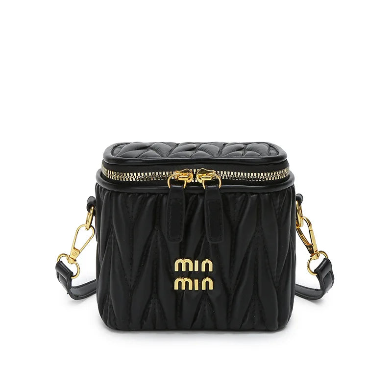 2026 new makeup bag, high-end design, niche and versatile box bag, simple messenger bag for women