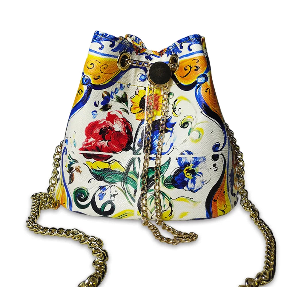 Crossbody Bag Bag Women's 2024 New Niche Luxury Bucket Bag Fashion Temperament Bridal Red Wedding Bag
