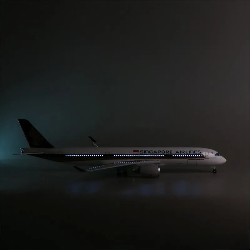 47cm Large Scale Toy Plane Singapore A350 Diecast Resin Airplane Model Kit with Stand for Aviation Enthusiast Gift or Collection