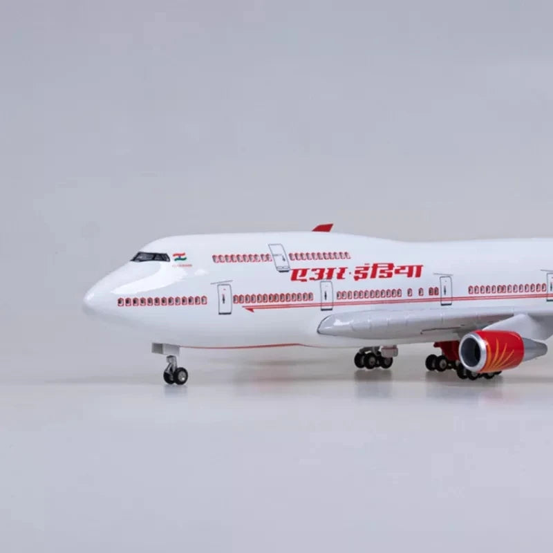 Plastic Model Air India 747 Static Aircraft Model 47cm 1/160 For India Airline Diecast Airplane With Landing Gear Wheels Collect