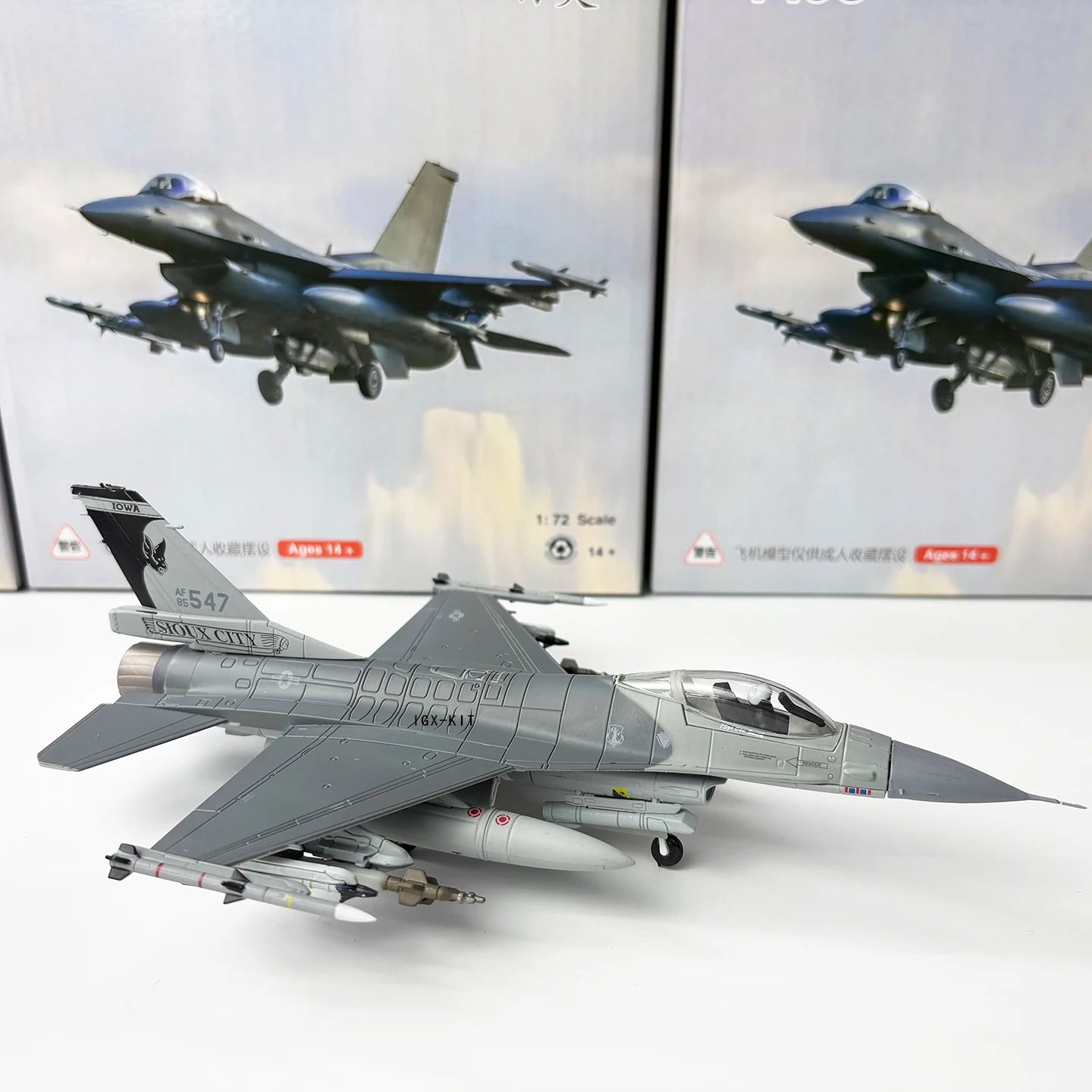 1/72 U.S. Air Force F-16C Fighter Model F16 Black Bat Squadron Diecast Finished Military Plane Model Collection Ornament