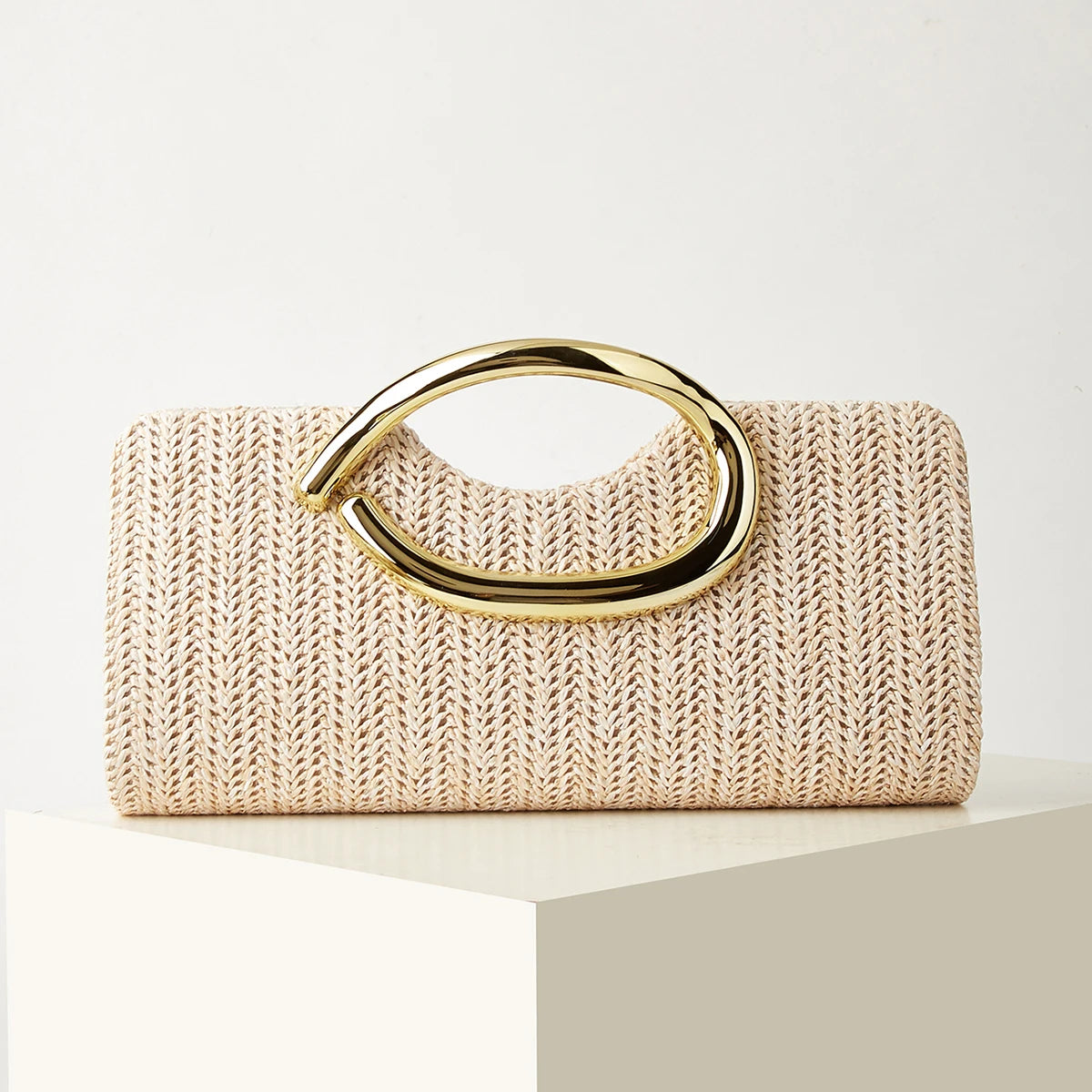 New Fashion Woven Handbag for Women, Versatile for Holidays, Beach, Business, and Commuting, Casual and Simple Beach Essential for Vacations