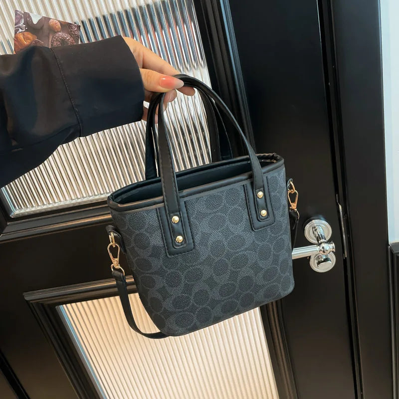 Fashion Texture Trendy Bag for Women 2025 Autumn New Fashion Crossbody Bag Korean Edition Instagram Handbag Bucket Bag