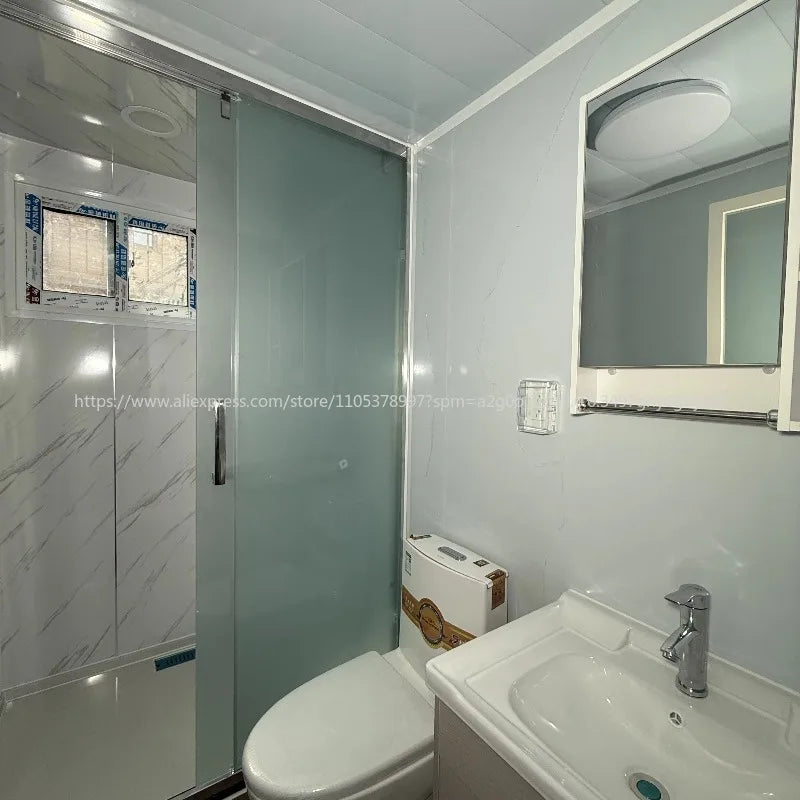 High Quality Prefabricated 20x40ft Expandable Modular Container House Modern Design Breathable Construction Office Building