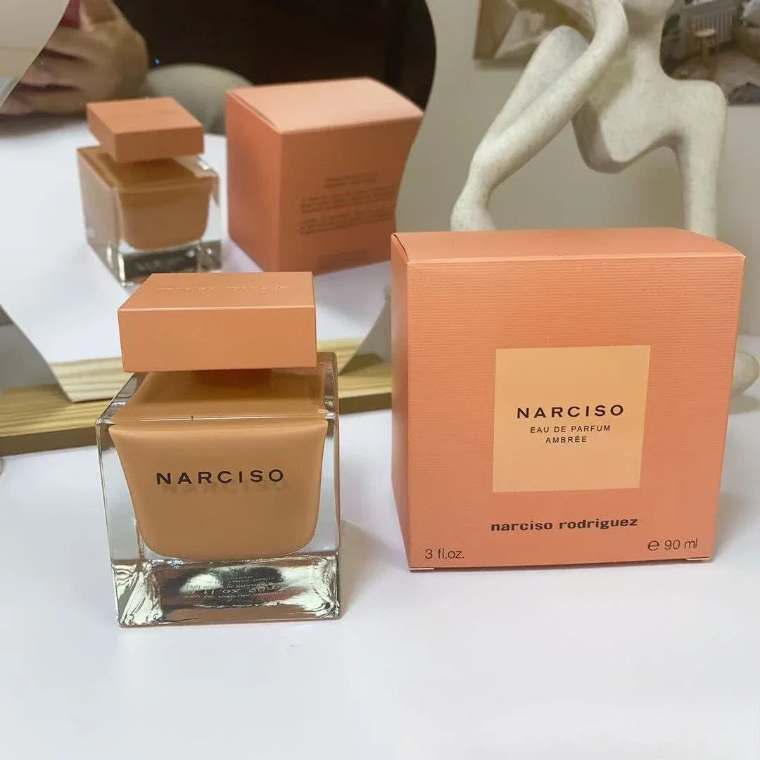 Elegant Musk Floral Eau de Toilette for Women, Luxury Pink Bottle Perfume, Day to Night Fragrance