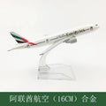 16CM Model 777 UAE B777 Emirates Airways Model kit for adults Alloy child toy plane Diecast child toy plane With Landing Gear