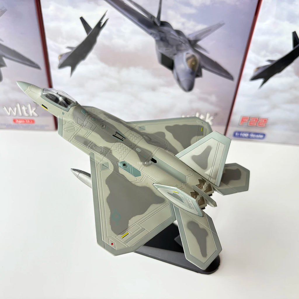 1/100 Scale US Lockheed Martin F-22 F22 Raptor Fighter Plane Diecast Metal Airplane Aircraft Model Collection OrnamentGift