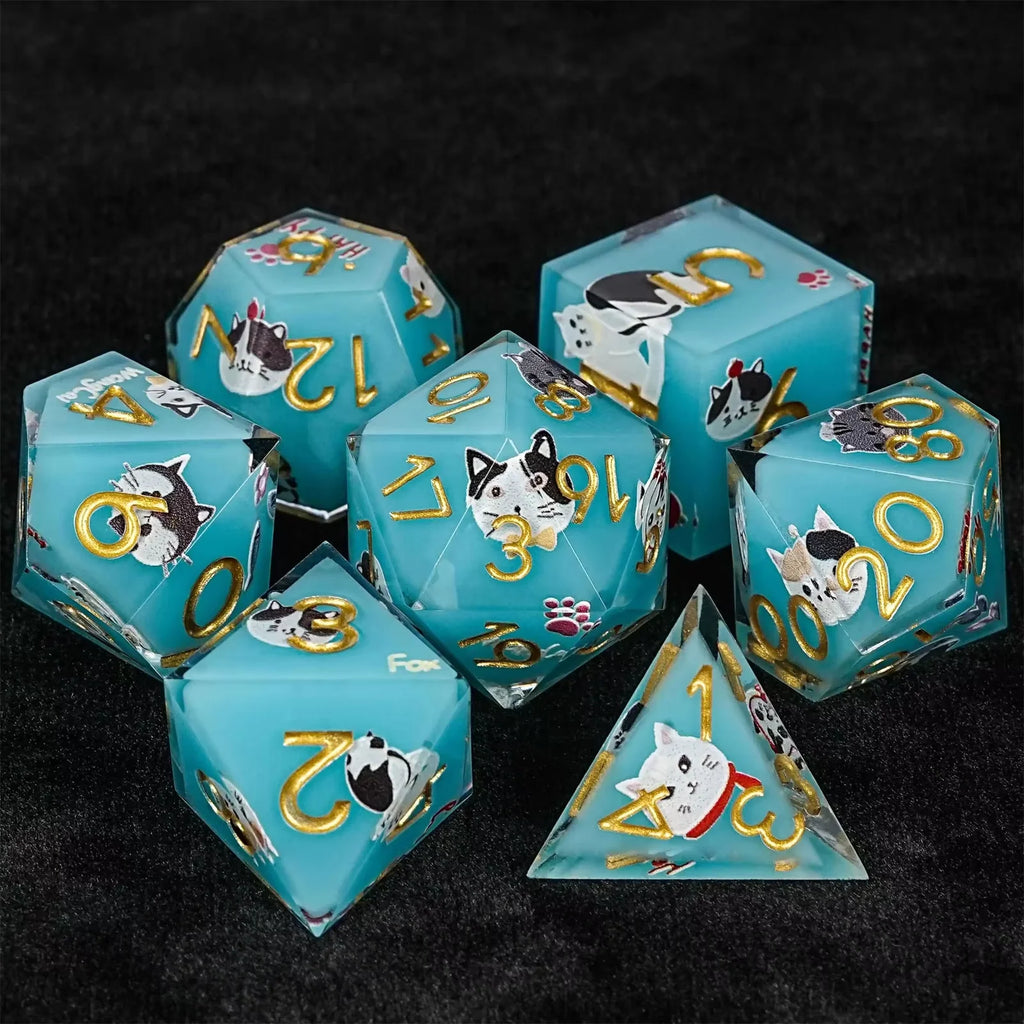 1-7pcs DND Milk White Solid Resin Black Kitten Smile Cat Dice Set Multi-sided Polyhedral Dice for D&D COC Role RPG Table Game