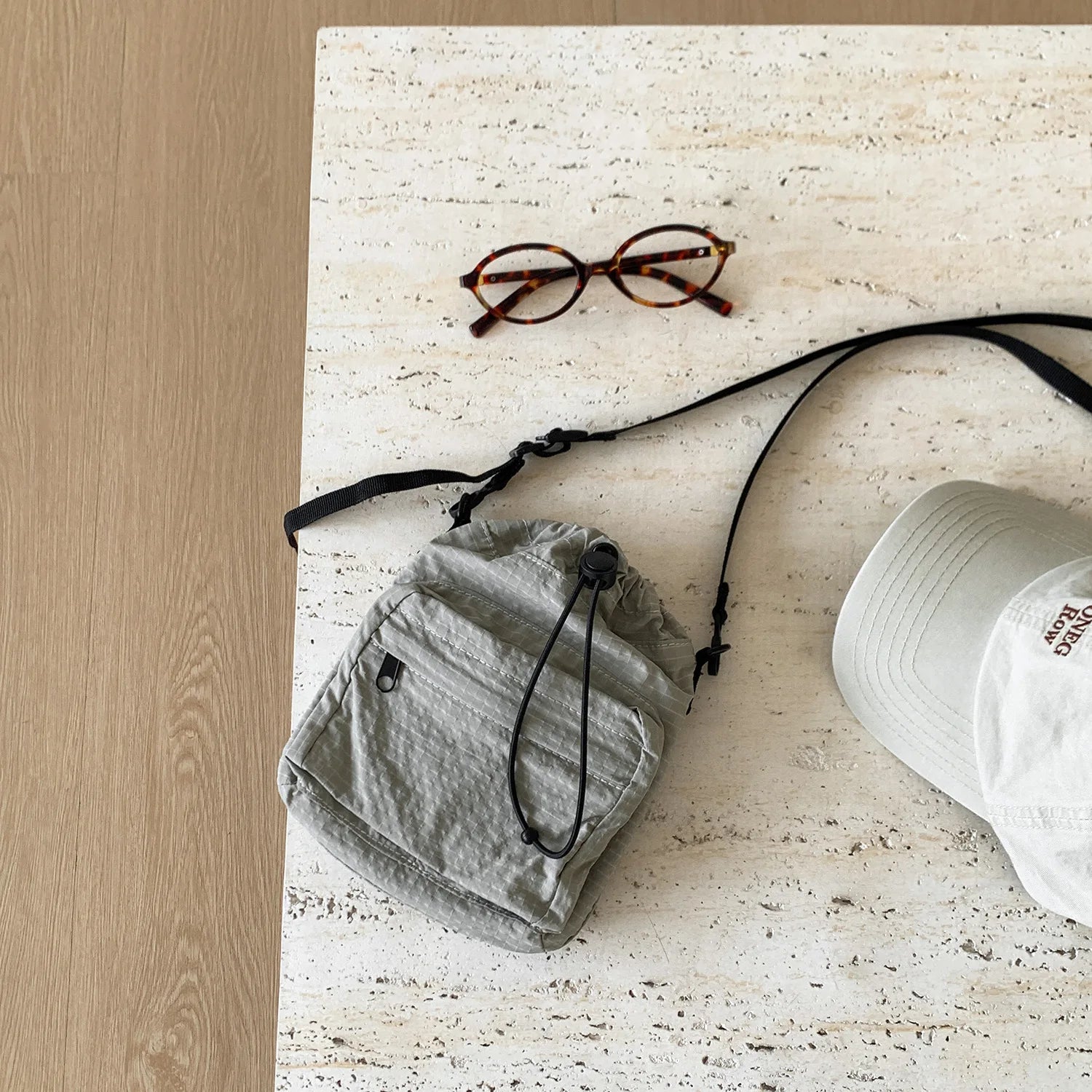 Women Fashion Summer Mini Drawstring Bag Ruched Shoulder Crossbody Small Bag Water Kettle Cup Phone Key Carry Bag