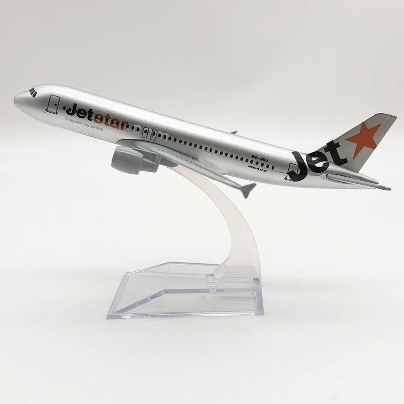 Toy 16CM A320 Series Aircraft Model Diecast Alloy Airplane ﻿320 1/400 Scale With Plane Base Adult Children Gift