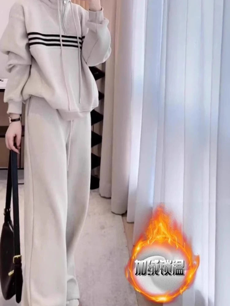 Thickened Design Striped Sweatshirt Set Women's New Autumn Fleece Wide Leg Casual Sweatpants Long-sleeved Top Two Piece Set