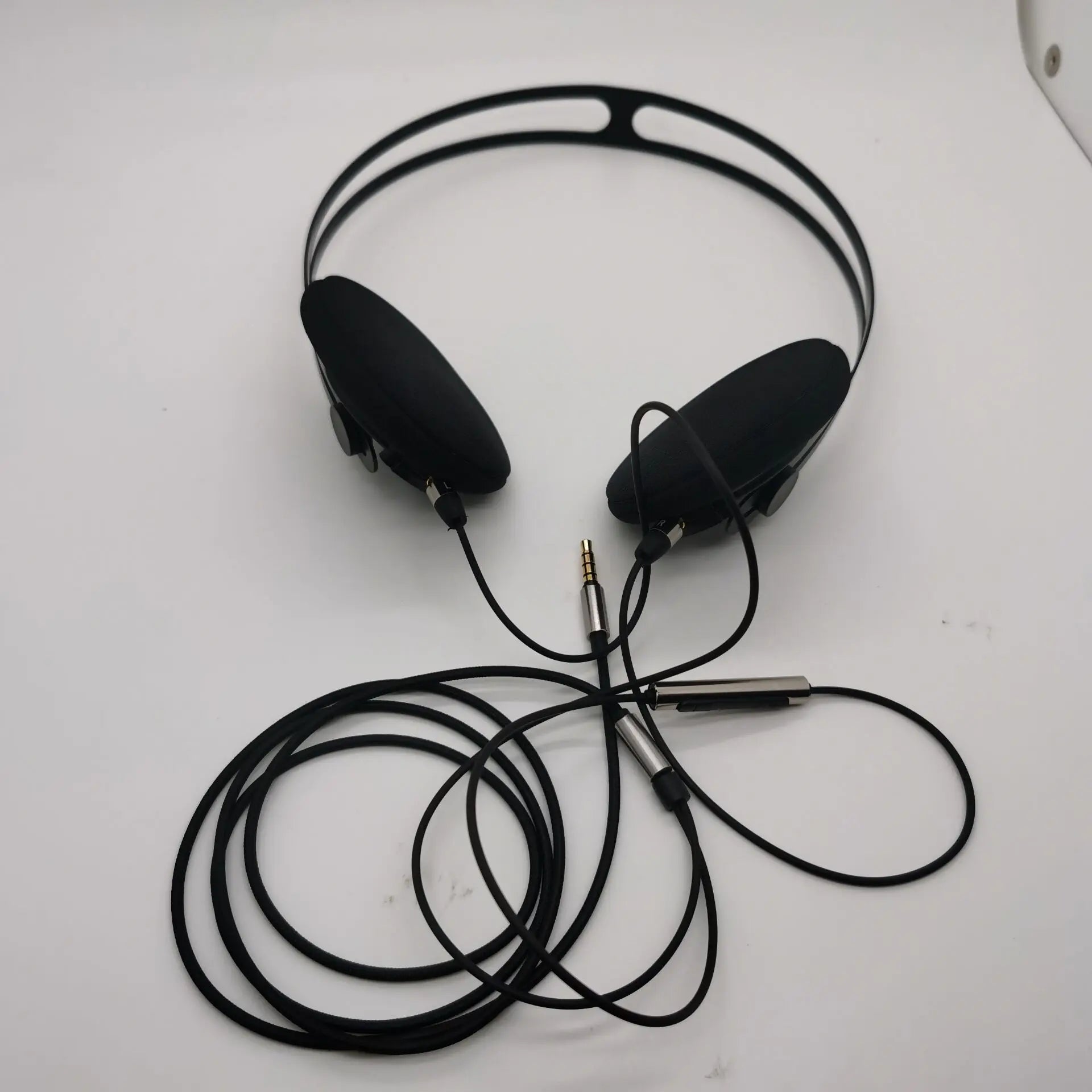 Poyatu Retro Headphone Stereo Open On-ear Lightweight Headset Earphones 50mm Unit Detachable MMCX Cable Metal Headband