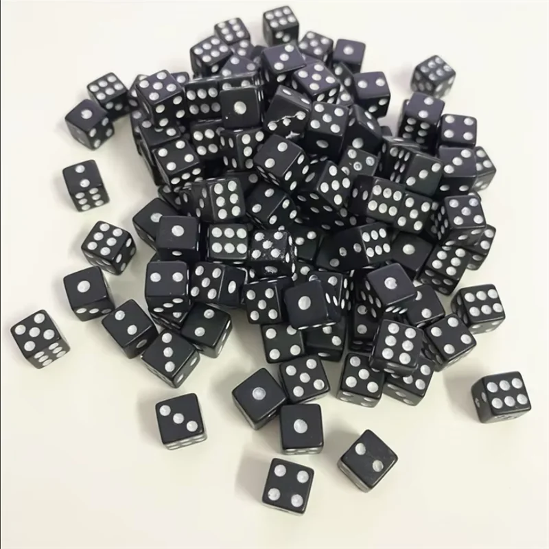 50Pcs/lot 8*8*8mm 6colors Plastic White Gaming Dice Standard Six Sided Cube For Decider Birthday Parties Board Game
