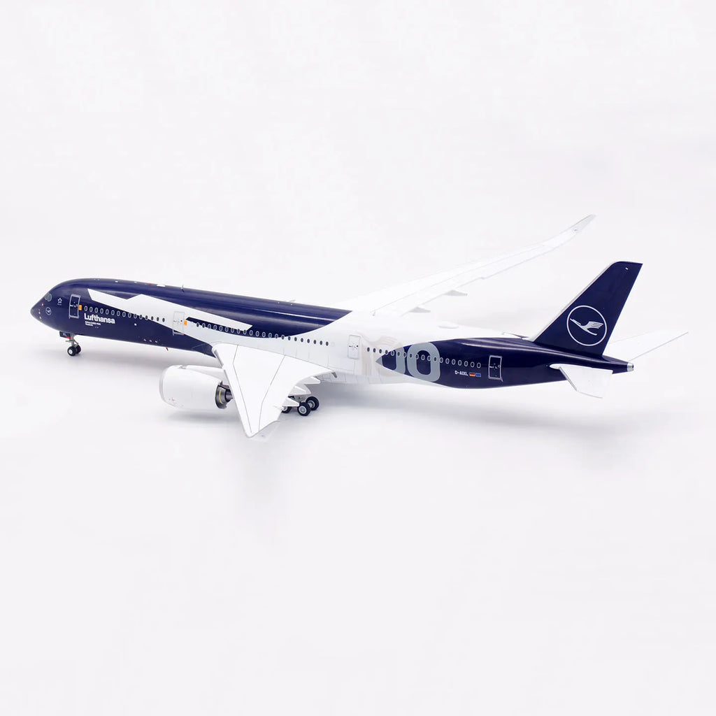 L2402 Alloy Collectible Plane Gift SQ Wings 1:200 Lufthansa "StarAlliance" Airbus A350-900 Diecast Aircraft Jet Model D-AIXL