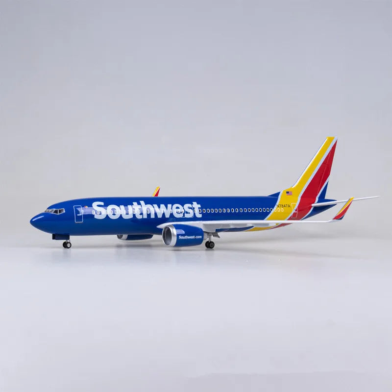 1:85 Scale Diecast Model American Southwest Airlines Boeing 737 Resin Airplane Airbus With Light Wheels Toy Collection Display