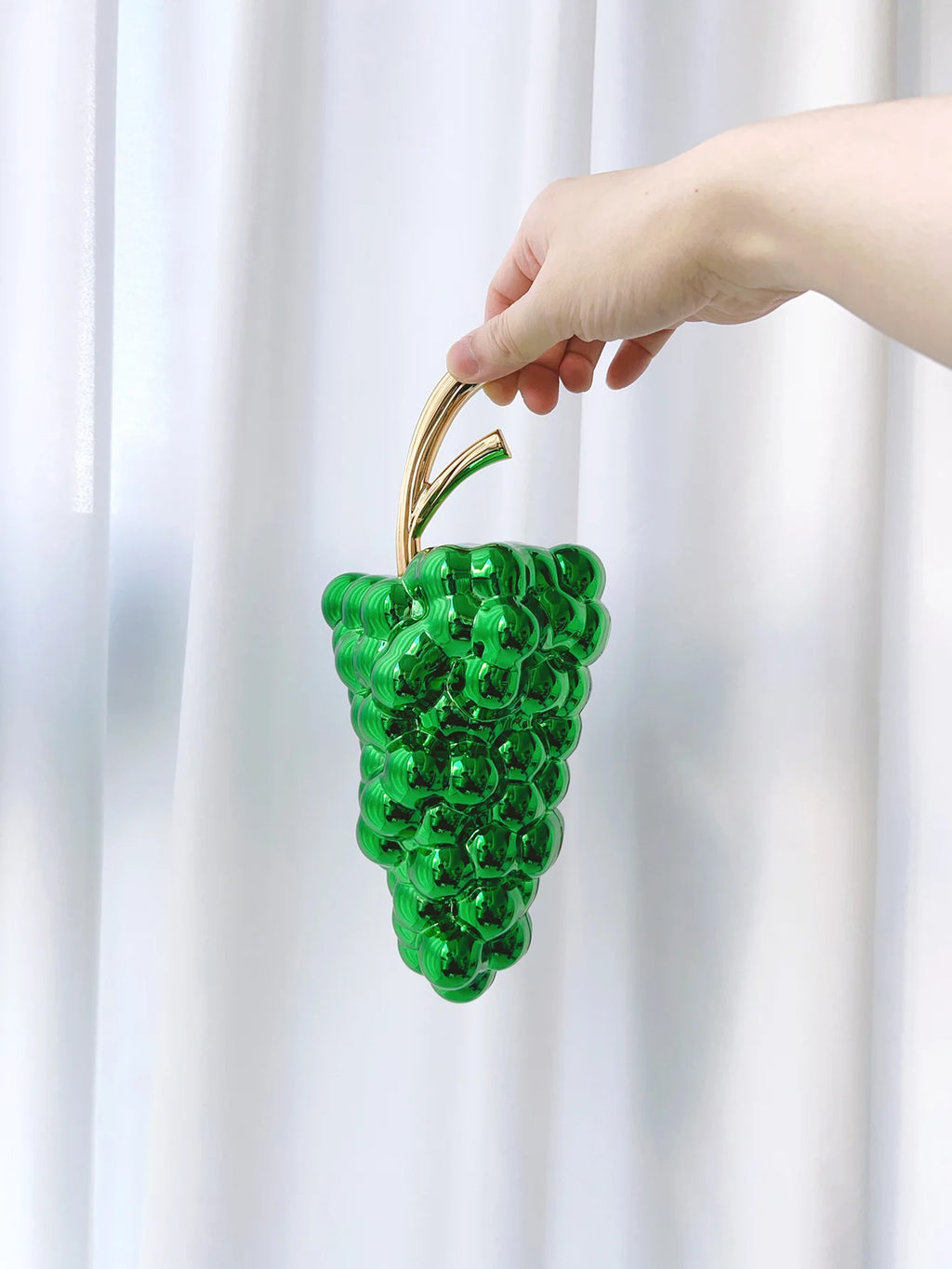 2026 New Fruit Electroplating Dinner Bag Premium Special-shaped Bag Grape Chain Oblique Span Bag