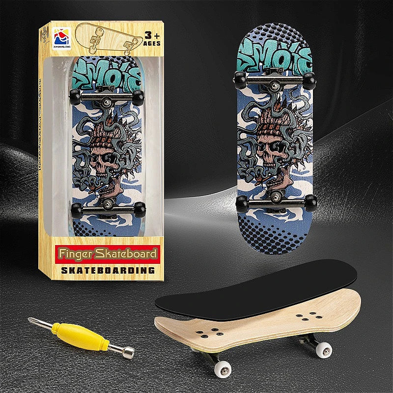 Wholesale Professional Bearing Mini Stress-Relieving Fingerboard Toy Made of Five-Layer Maple Wood