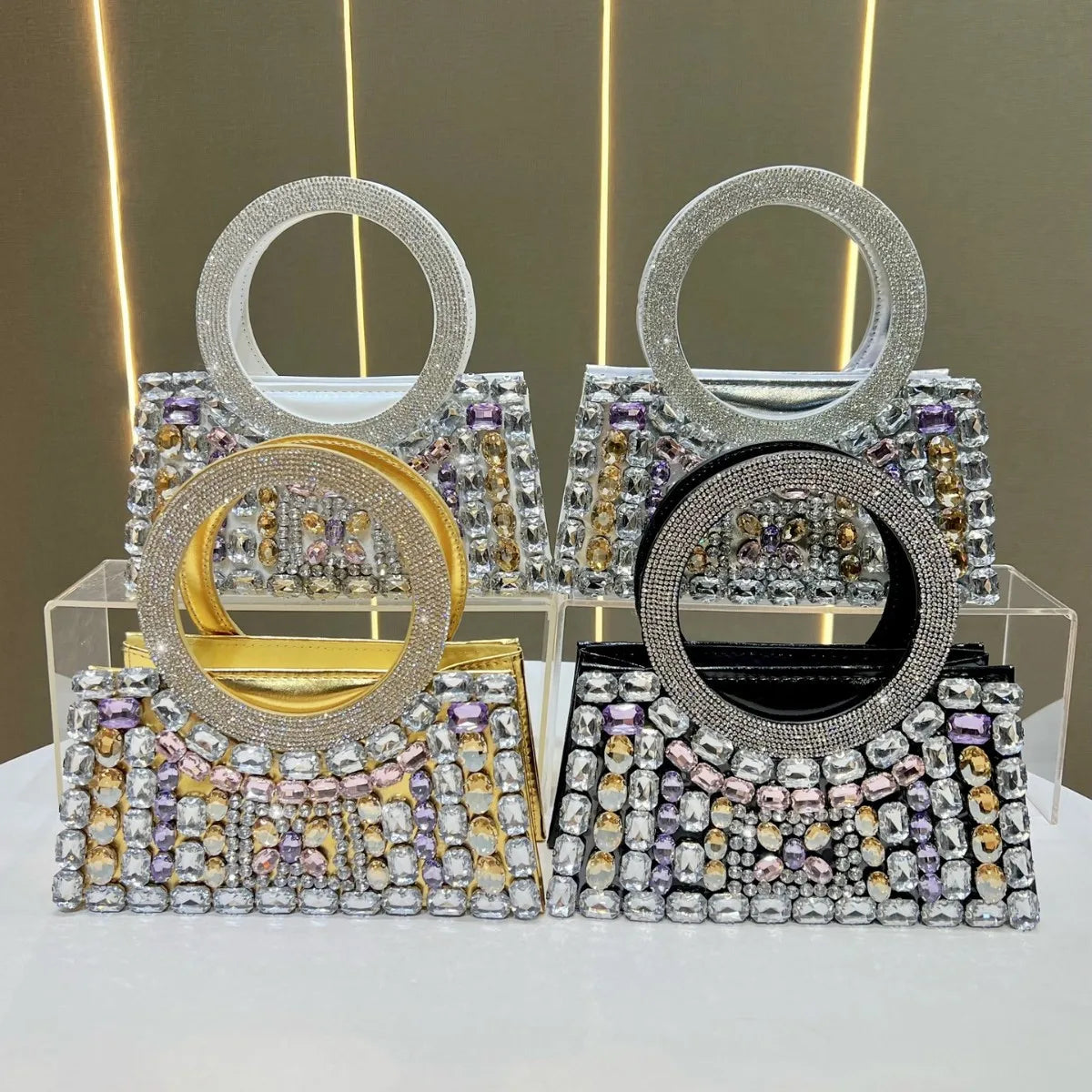 New fashion dinner bag, high-end women's handbag, full diamond messenger women's bag, light luxury temperament chain bag