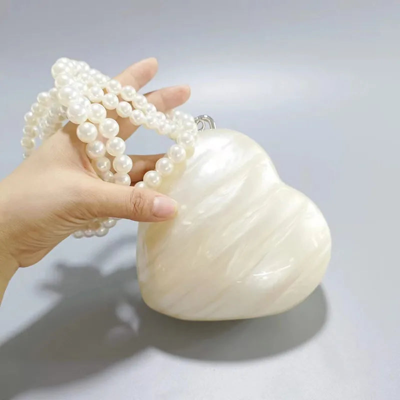 2025 New Fashion Acrylic Hearts Evening Clutch Bag Luxury Pearl Chains Shoulder Crossbody Bags Lady Wendding Party Shell Handbag