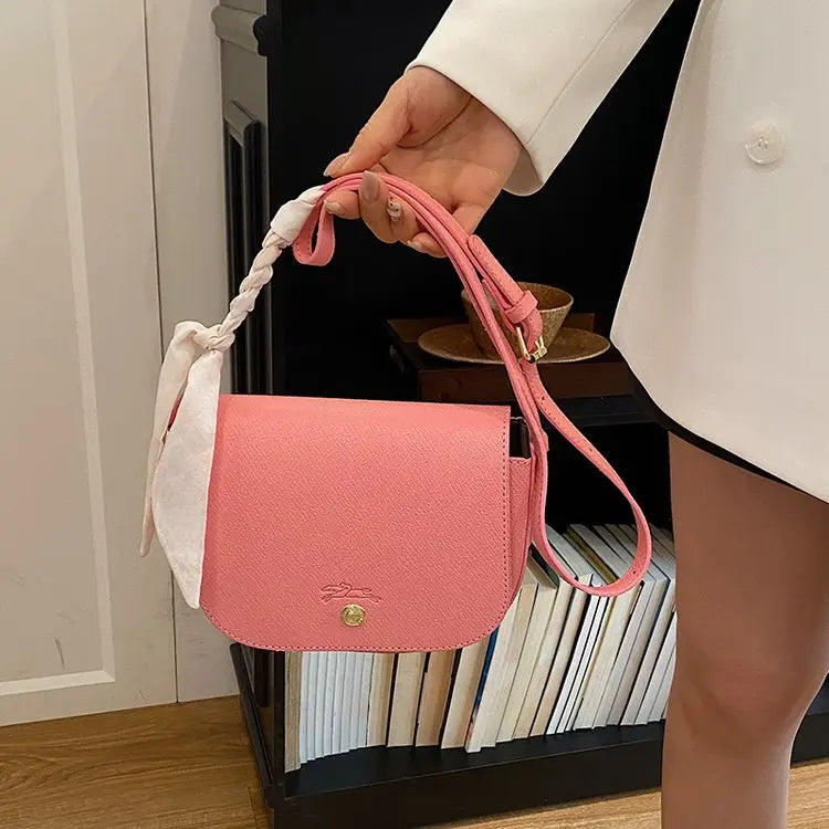 Chic Paris Diaper Bag For Women Classic Fashion Leather Tote Large Capacity Elegant Designer Commuter Fashionable Shoulder Bag