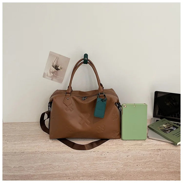 Large Capacity Short Trip Travel Bag Cool Versatile Casual Travel Luggage Bag Lightweight Dry Wet Separation Sports Fitness Bag