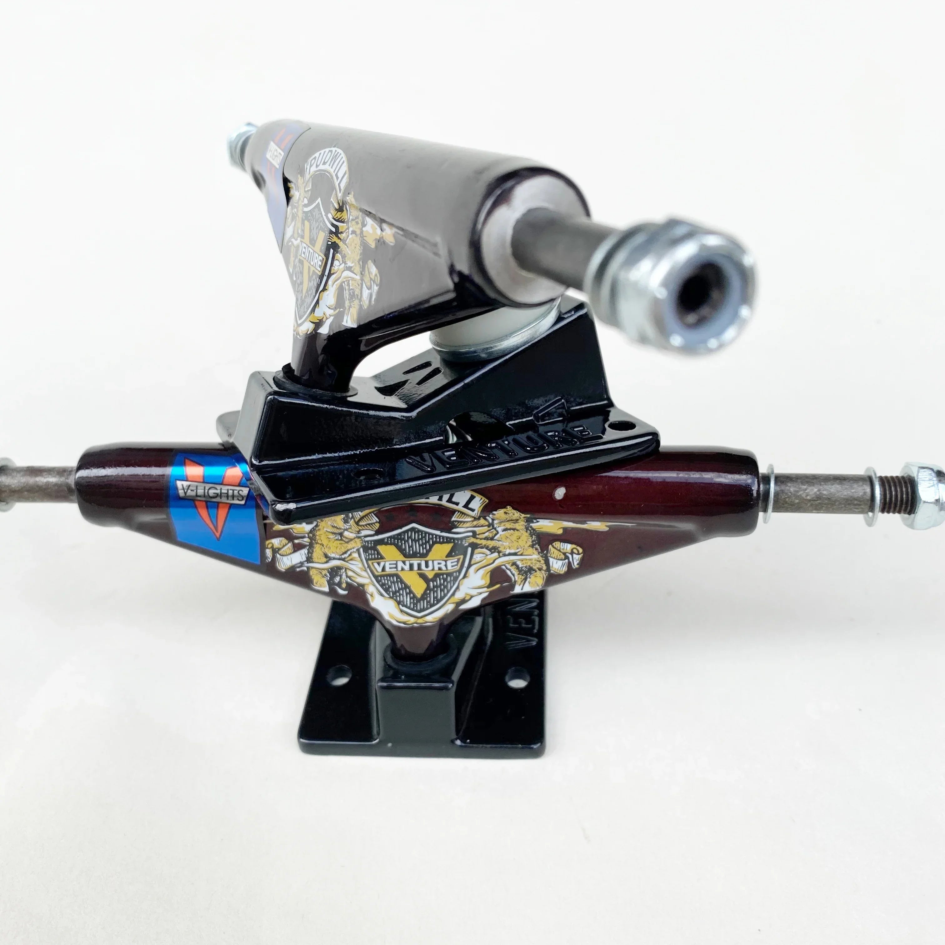 139mm Venture Skateboard Trucks Good Quality Aluminum Alloy Truck Carbon Steel Hollow Kingpin Skate Trucks
