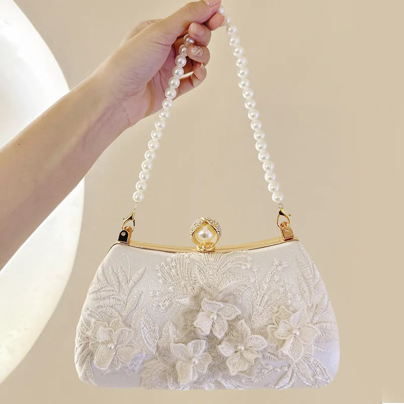 Fashion Pearl Chain Handbags Female White Embroidered Lace Flower Clutch Purse Crossbody Shoulder Party Wedding Prom Evening Bag
