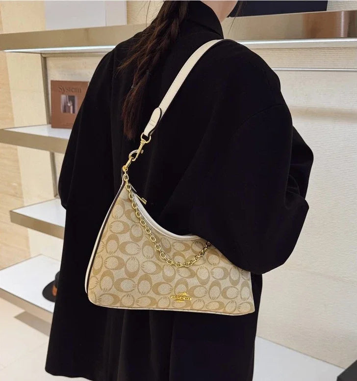 Fashionable Women Tote Bag With Letter Logo And Textured Leather Also A Perfect Luxury Diaper Bag Choice
