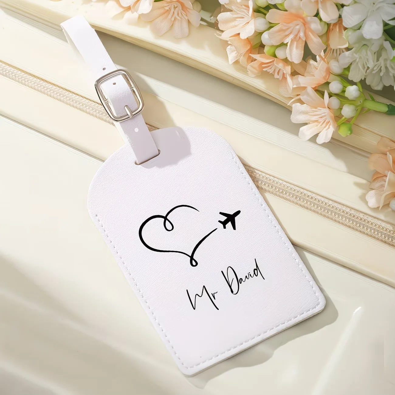 Custom Personalized Name Luggage Tags, Travel Accessories for Weddings and Birthday, Stylish Vintage Printed Luggage Identifiers