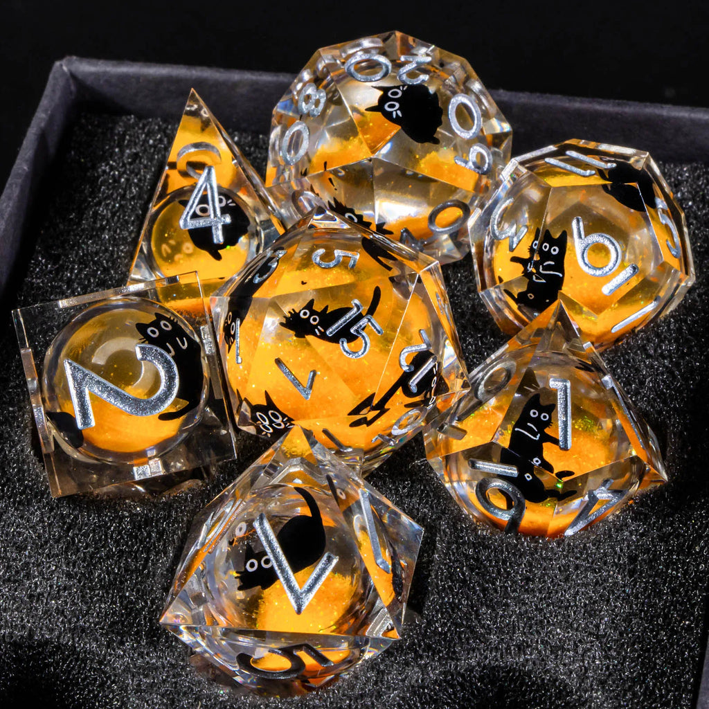 Cat Resin Dice Set DND, Liquid Core D&D Dice, Cute Dungeon and Dragon Dice, Sharp Edge Role Playing Dice D20 D12 D10 D8 D6 D4