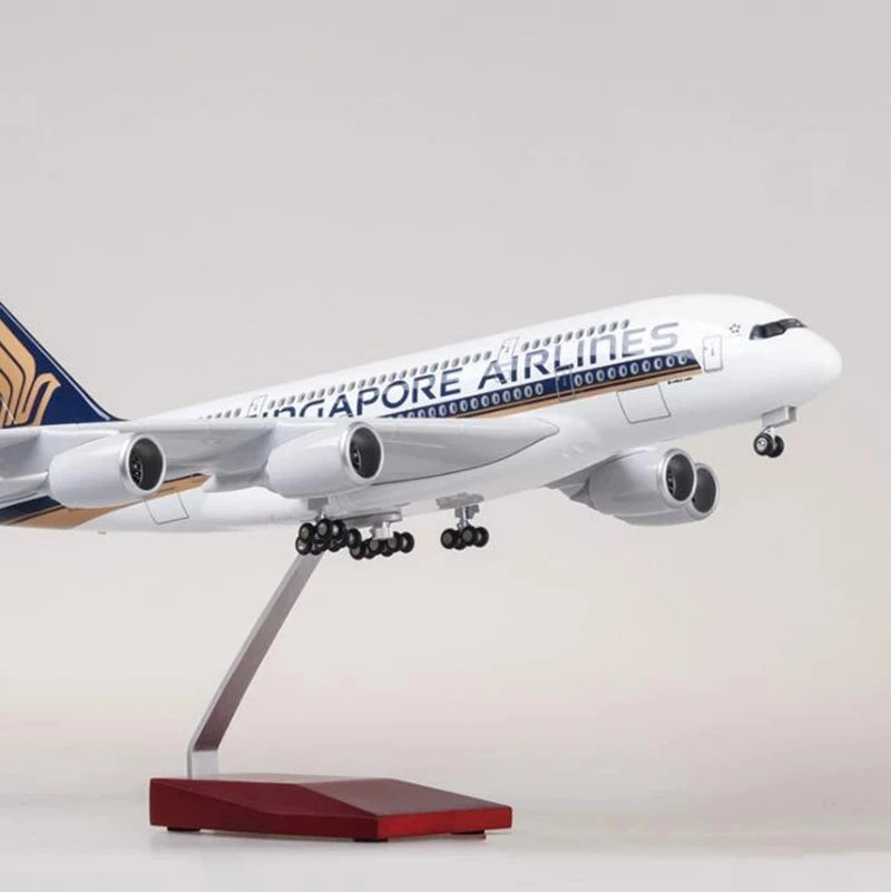 Singapore Airways A350/A380/B747 scale aircraft Toy 47CM Airplane model Light Wheel Diecast Resin Plane model plane kits