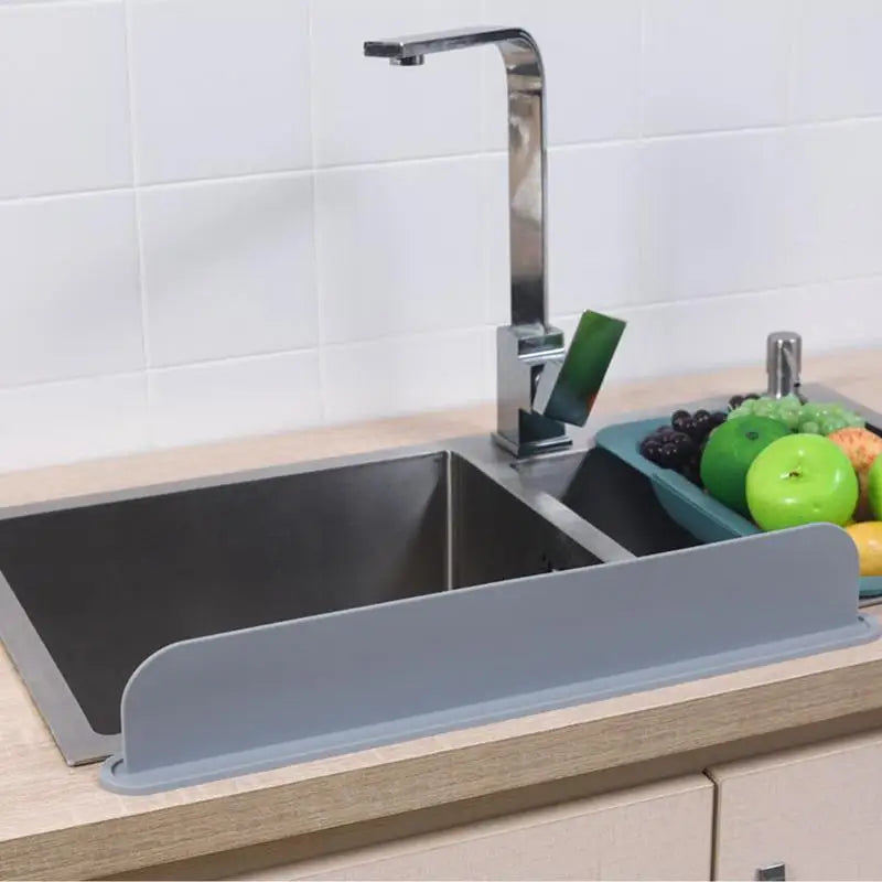 Kitchen Sink Water Splash Guard Washing Basin Anti-splash Stopper Silicone Waterproof Splatter Screen kitchen Anti-water Board