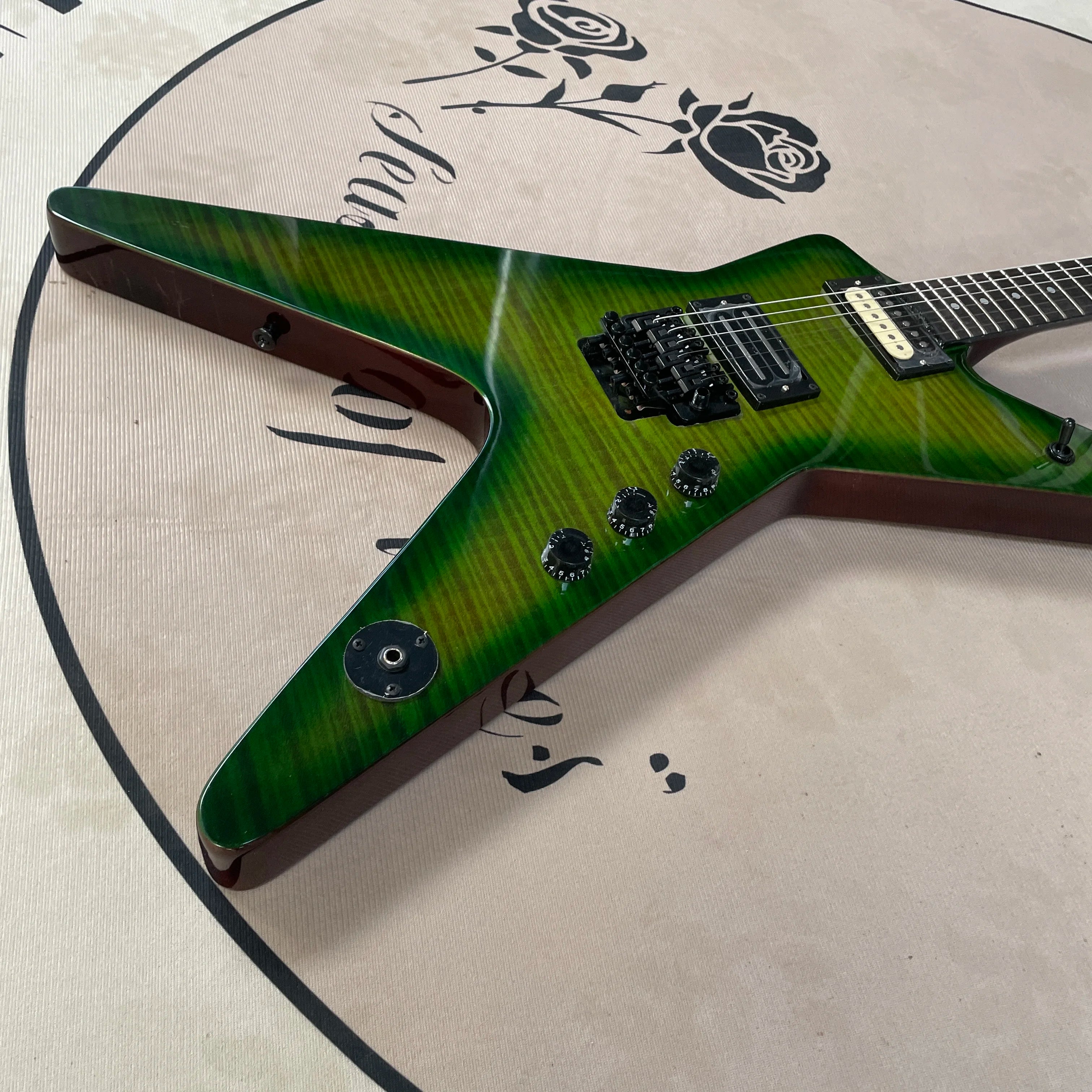 6 strings green electric guitar black hardware guitars rosewood guitarra