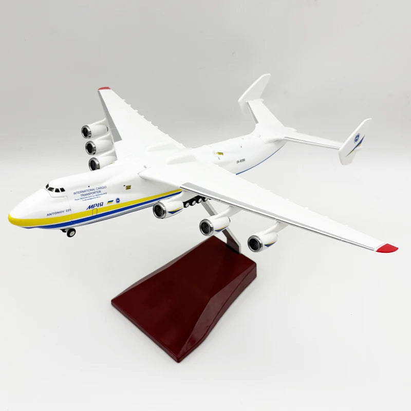 New 30cm AN-225 Airplane Model Toy Kit cabin door Openable Antonov 225 Mriya Cargo Plane Model for Collections and Displays
