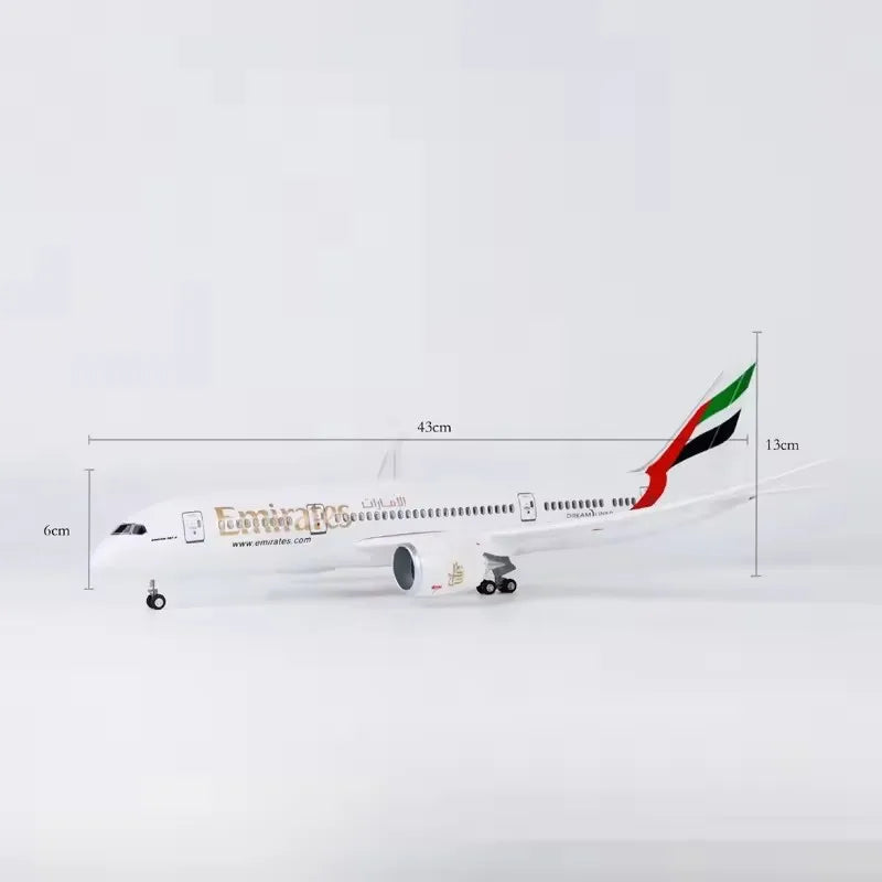 New 1/160 Scale Diecast Model Emirates B787 Airways Resin Airplane With Light Toy Airline Decoration Collection Display Fan