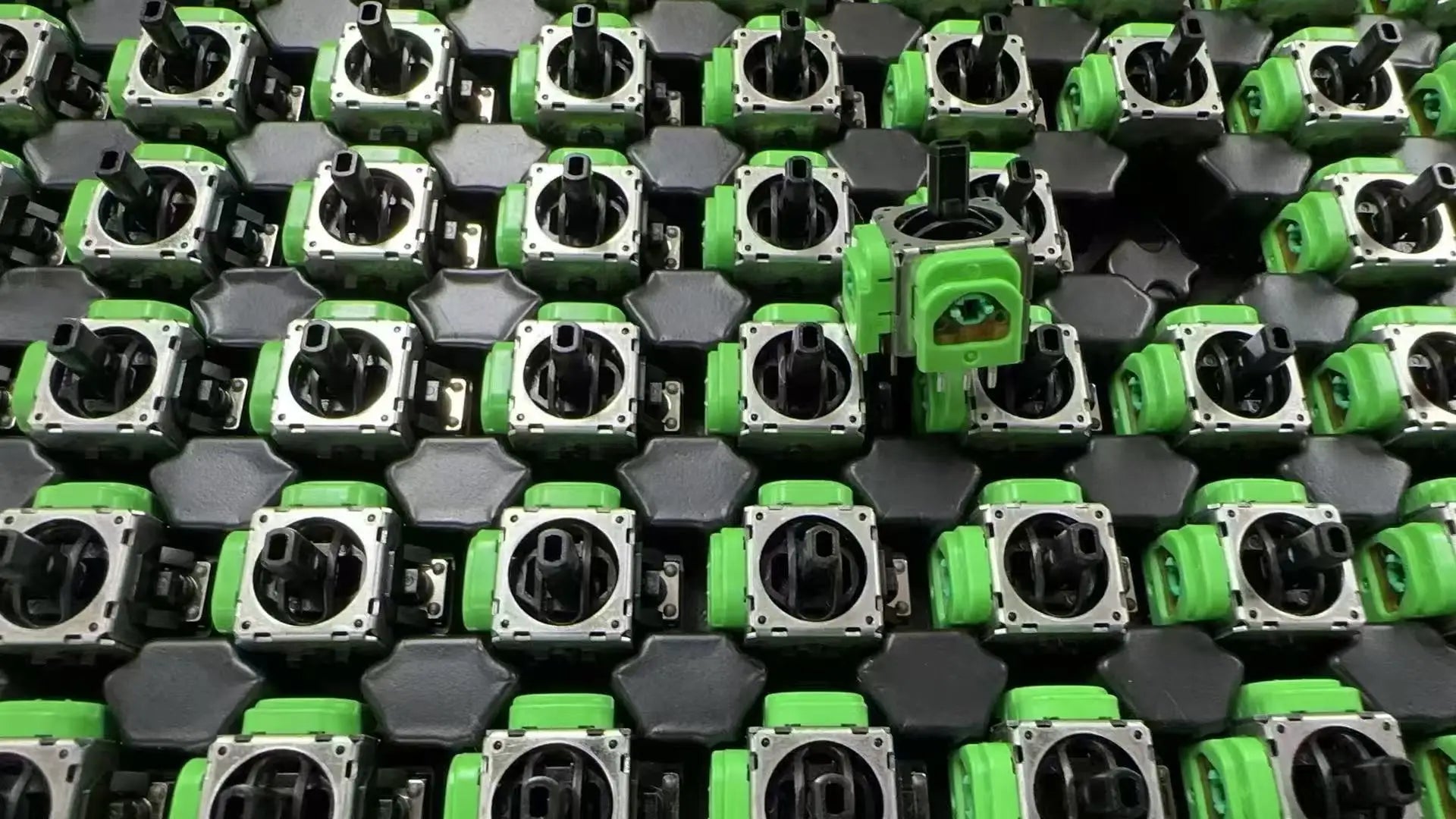 100PCS  HALL TMR Joystick 3D Analog Stick For PS5/PS4/XBOX/Switch PRO Gamepad TMR Electromagnetic Sensor Thumbstick