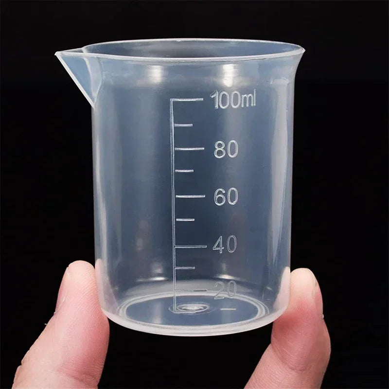 Wholesale 100ML Plastic Measuring Scale Cup Lab Transparent Graduated Liquid Measuring Container Small Beakers Without Handle