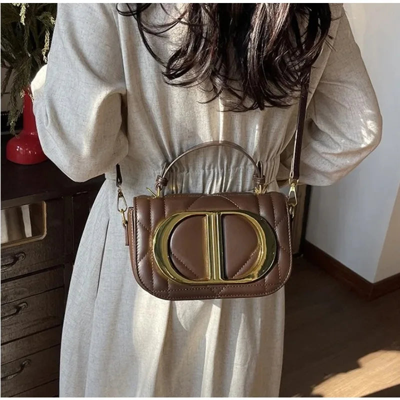 Sophisticated Diaper Bag Women's Leather Crossbody Bag Luxury Vintage Tote Minimalist Designer Large Capacity Elegant