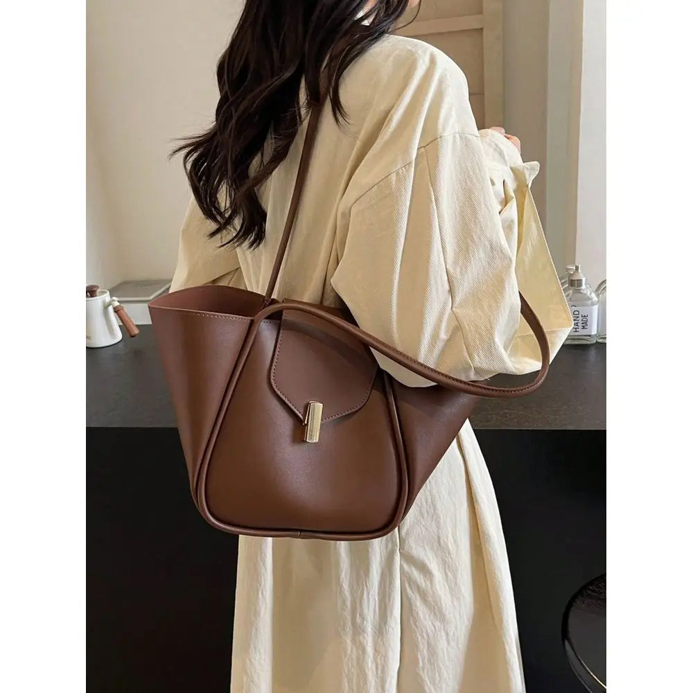 New Fashion Classic Joker Solid Color Pu Waterproof Fabric, Magnet Opening And Closing Design, LargeCapacity Shoulder Tote Bag,