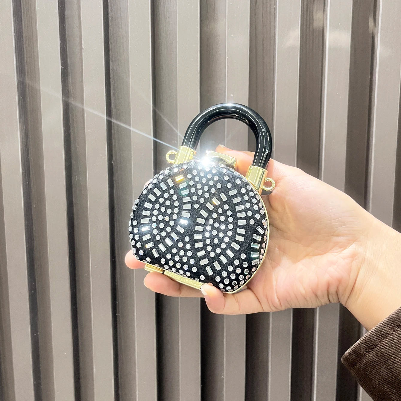 Luxury Designer mini small shoulder bags Evening bag Purses and handbag funny shape Clutch purse Party Sparkling rhinestone