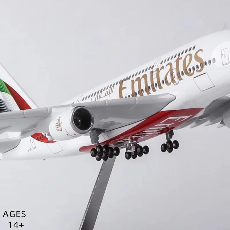 New A380 Emirates UAE Aircraft Model 1/160 Scale 380 Airbus Model 47cm Resin Cast Aircraft Toy kids toys