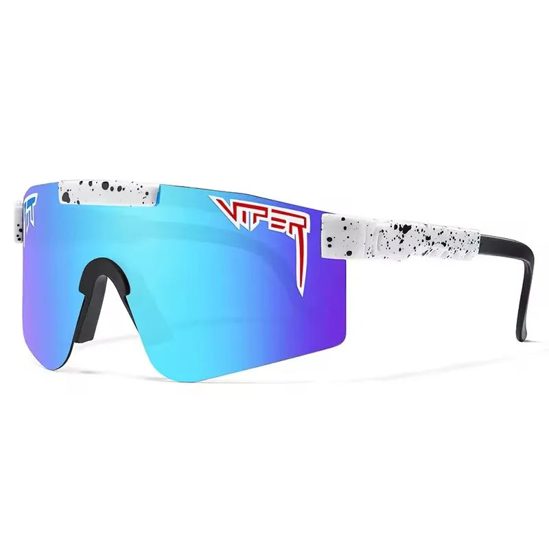 Fashion travel, sports, women and men sunglasses, sun protection, UV protection, eye protection, sunglasses, trendy glasses