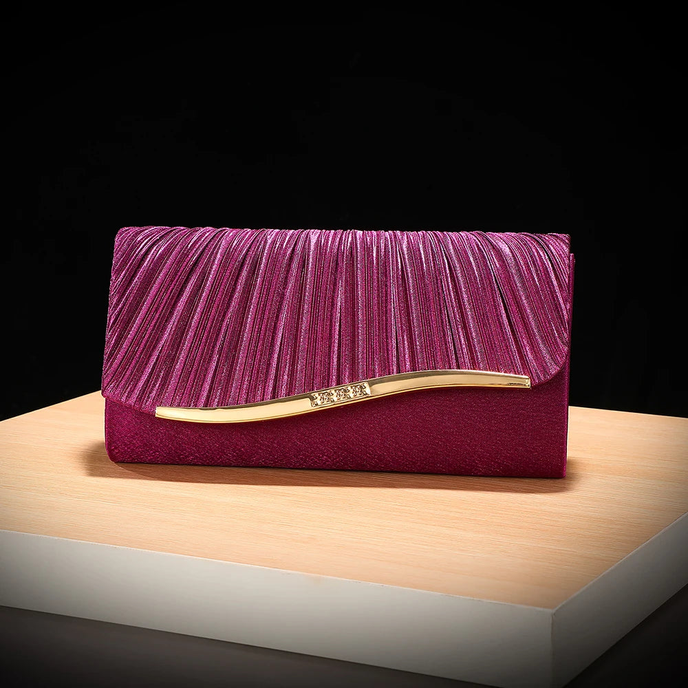 New elegant dinner bag Retro Stylish Small storage bag Romantic allinone evening bag Classic metal embellished pleated hand bag