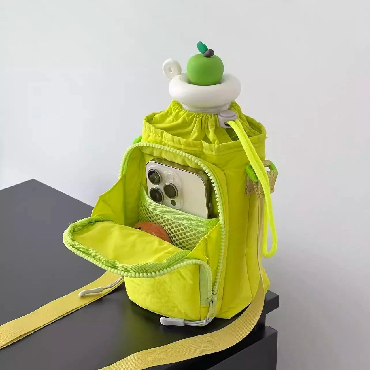 Small Water Bottle Carrier Bag with Adjustable Shoulder Strap Convenient Outdoors Water Bottle Pouch with Phone Pocket